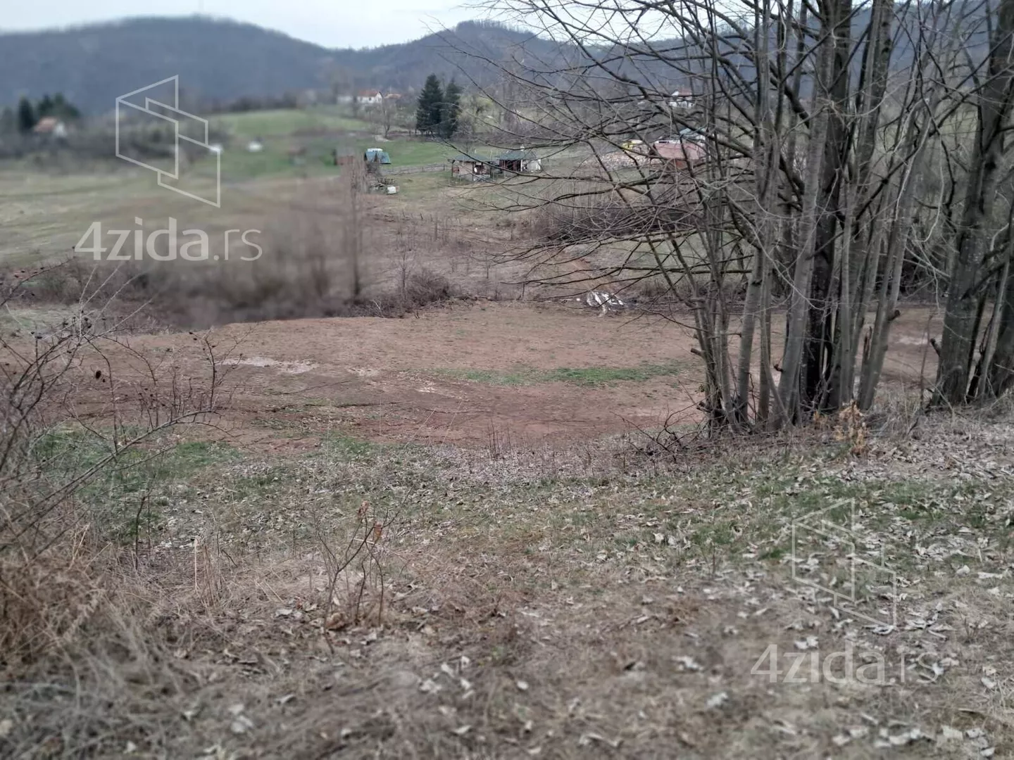 Poljoprivredno zemljište | 4zida