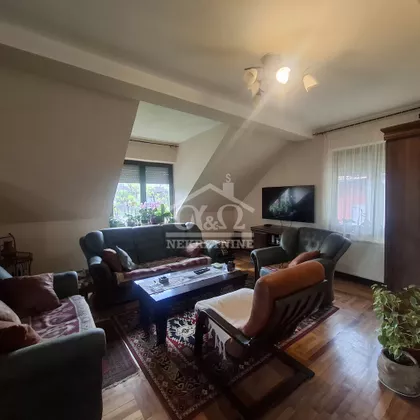 Denino Brdo | 4zida.rs