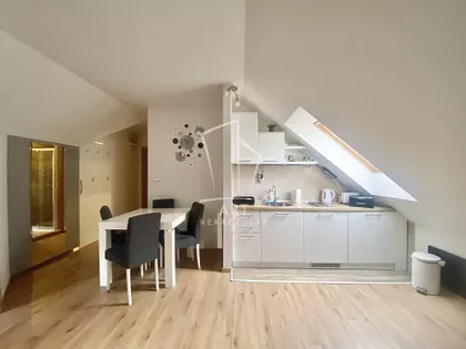 Jovanke Jeftanović | 4zida.rs