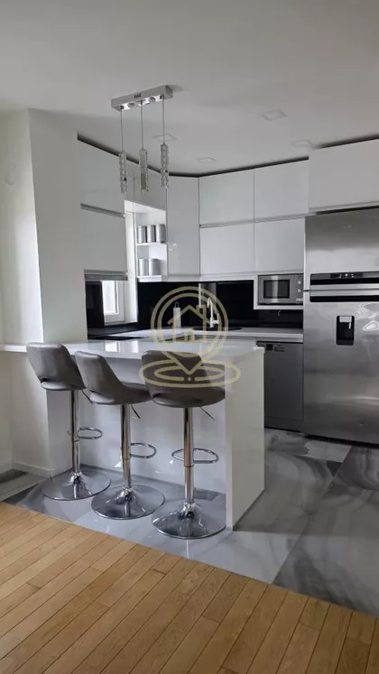 Bogoslovija | 4zida.rs