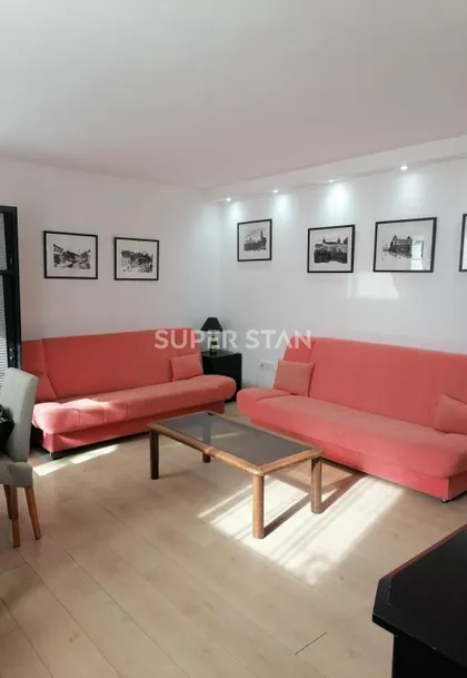 Milice Srpkinje | 4zida.rs