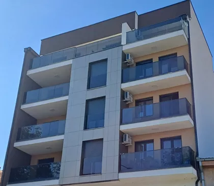 Cara Lazara 12 | 4zida.rs