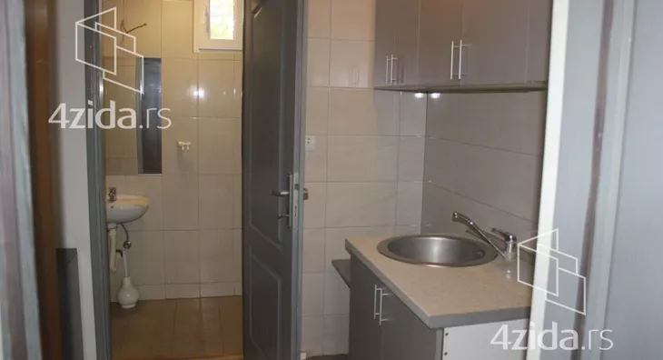 4-etažna kuća | 4zida