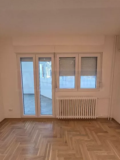 Prvomajska | 4zida.rs