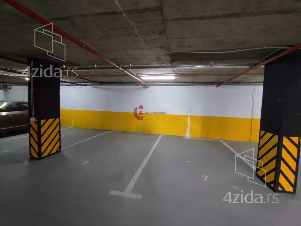 Parking | 4zida