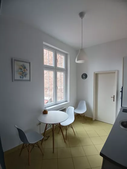 Crveni Krst Vračar | 4zida.rs