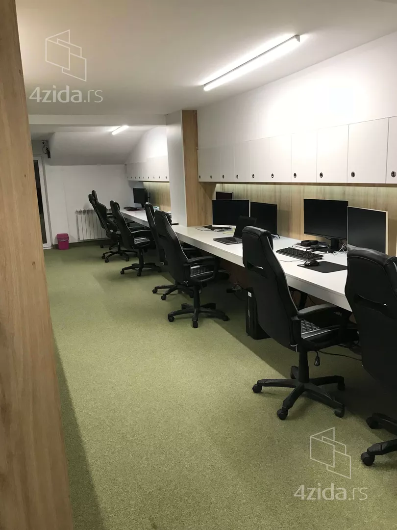 4-etažna kuća | 4zida