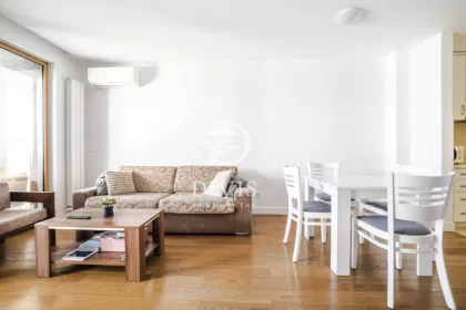 Vojislava Nanovića bb | 4zida.rs