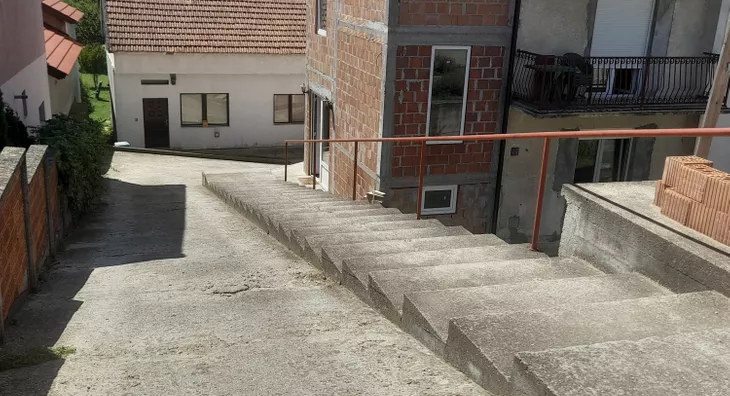 3-etažna kuća | 4zida