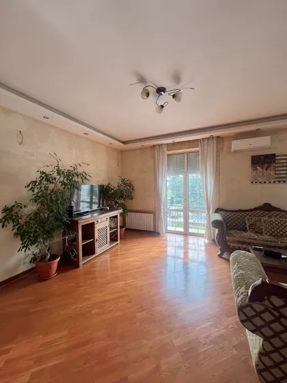 DRAGOSLAVA JOVANOVICA | 4zida.rs