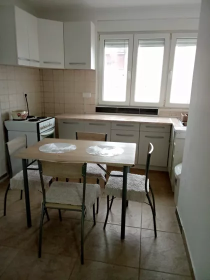 Zmaj Jovina | 4zida.rs