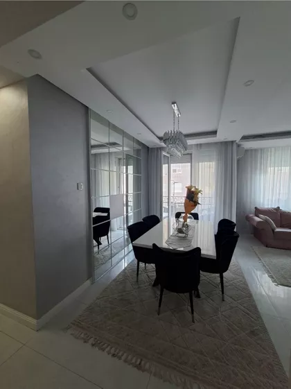 Braće Jugovića 5b | 4zida.rs