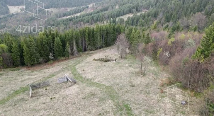 Plac | 4zida