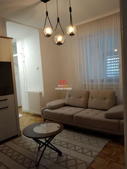 Narodnog Fronta | 4zida.rs