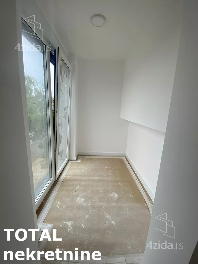 Petosoban stan | 4zida