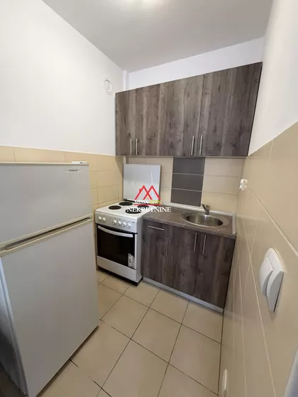 Jovana Hranilovića | 4zida.rs