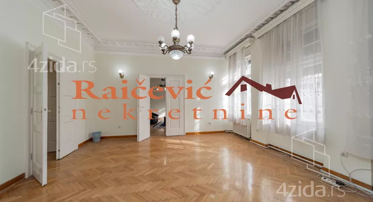 Šestosoban stan | 4zida