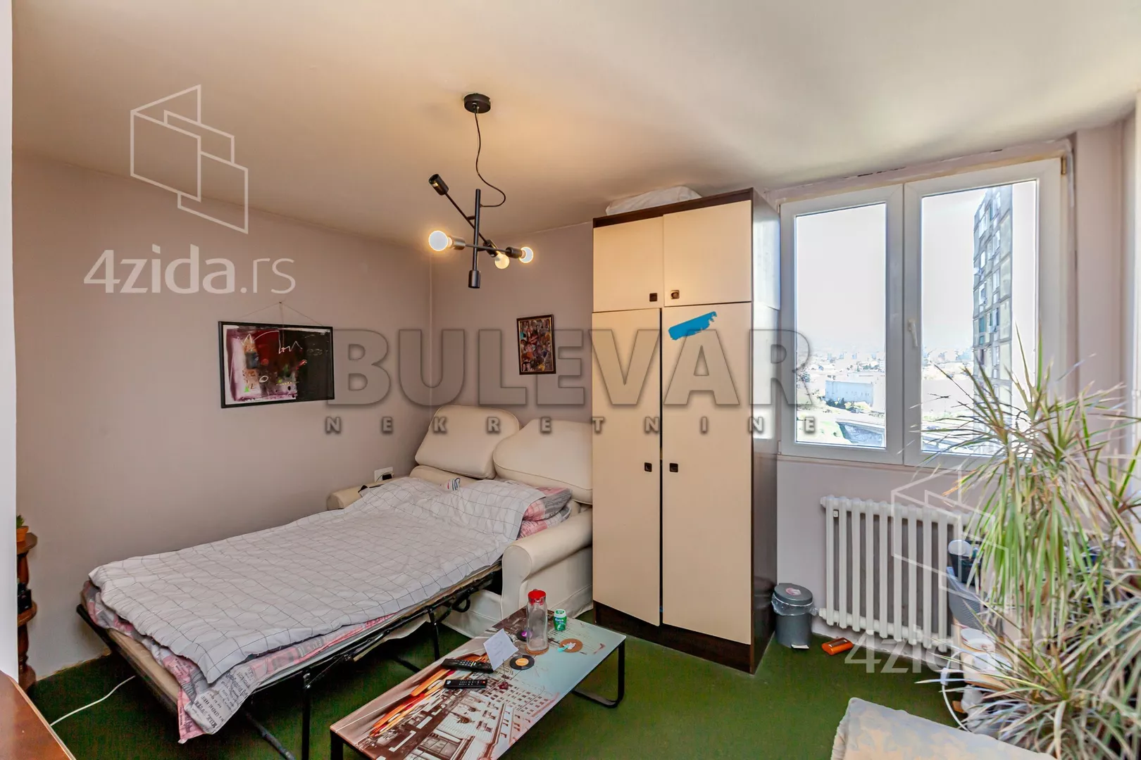 Troiposoban stan | 4zida