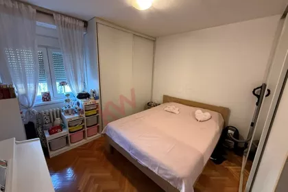 Višnjićeva | 4zida.rs