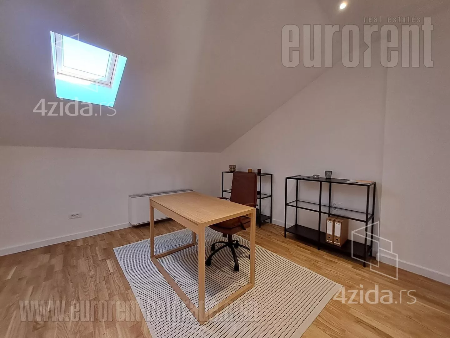 Petosoban stan | 4zida