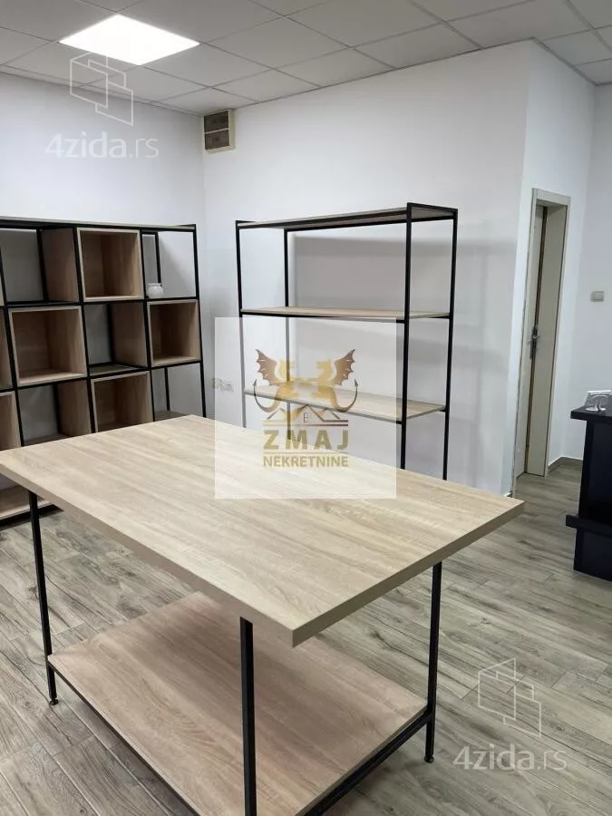 Poslovni prostor | 4zida
