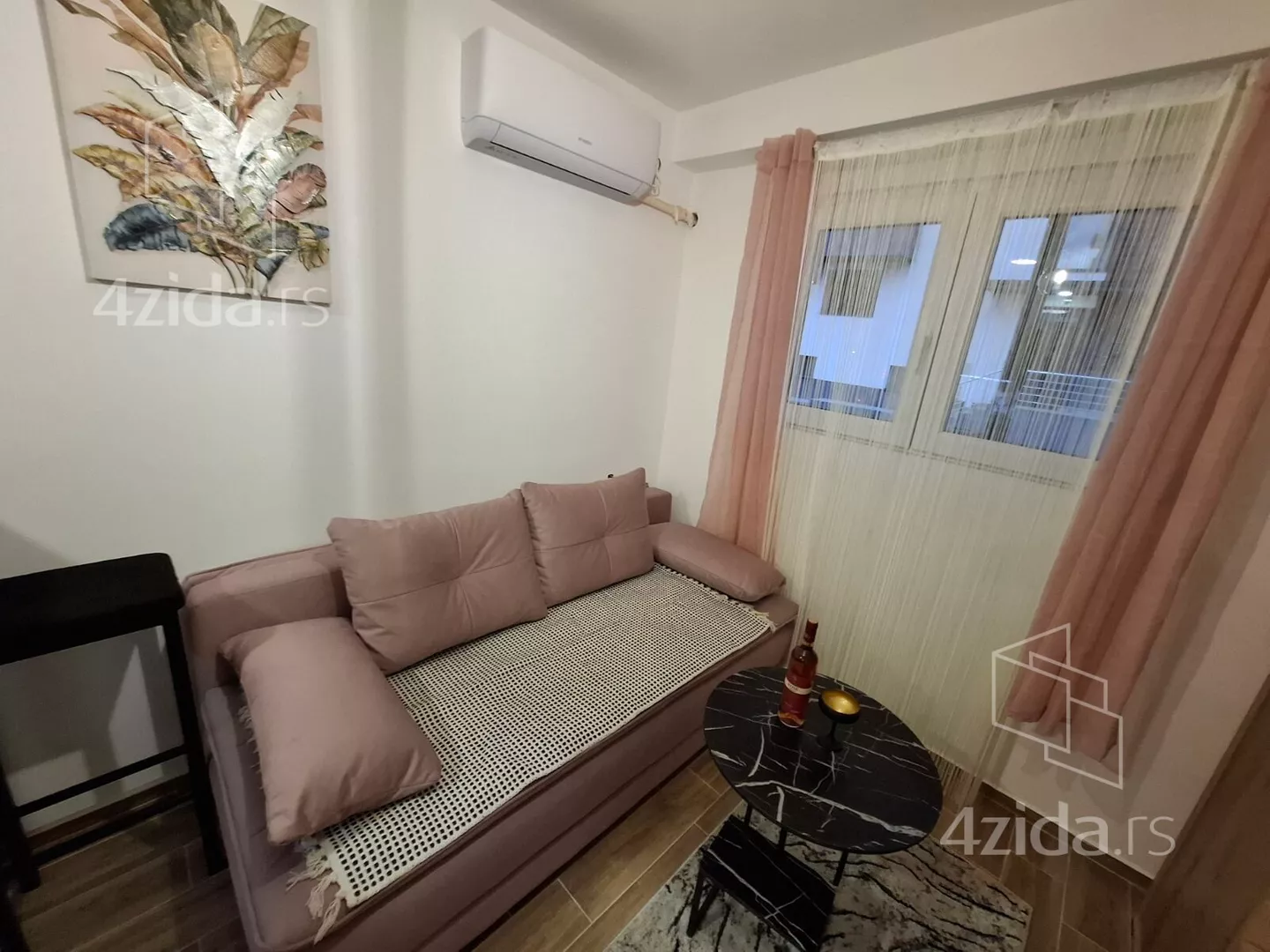 Garsonjera | 4zida