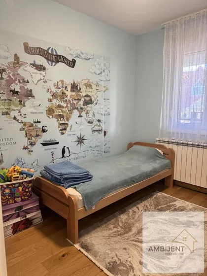 Novi Banovci | 4zida.rs