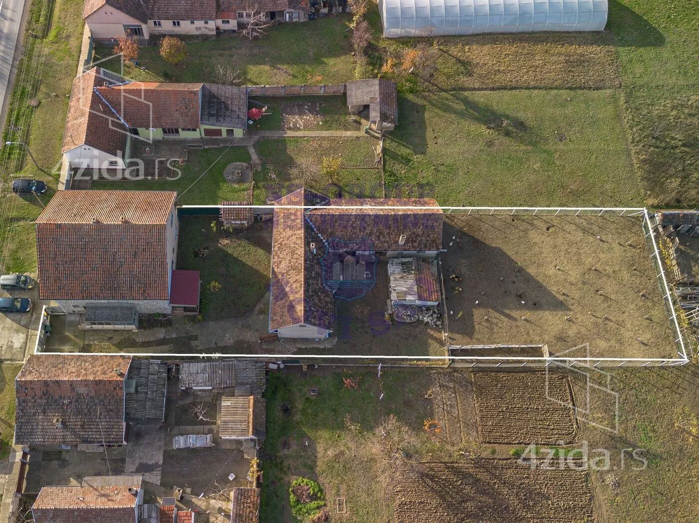 Sedmosoban stan | 4zida