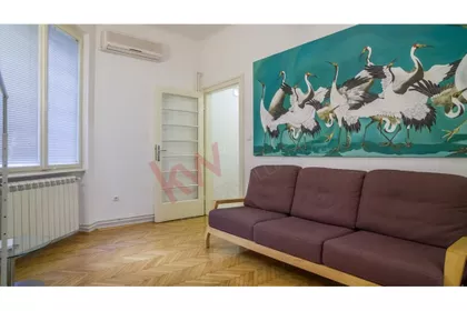 Vase Čarapića | 4zida.rs