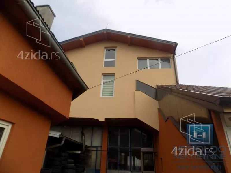 Poslovni prostor | 4zida