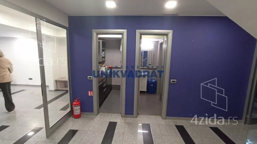 Poslovni prostor | 4zida