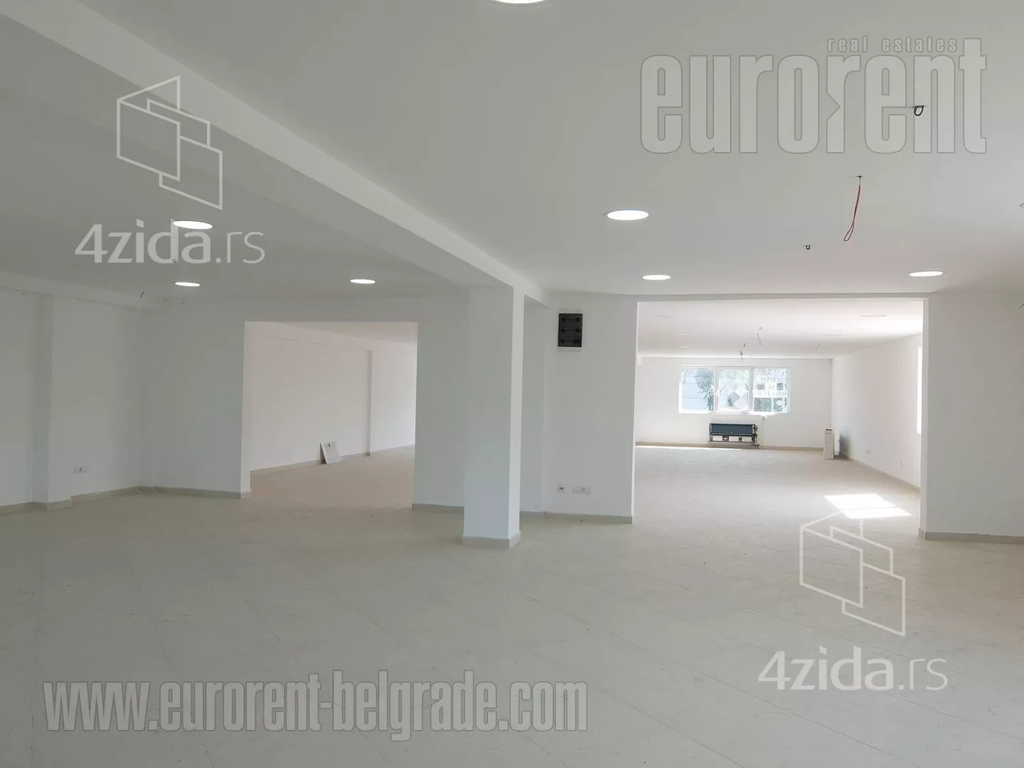 Poslovni prostor | 4zida