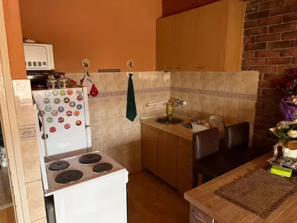 Sinđelićev Trg 22 | 4zida.rs