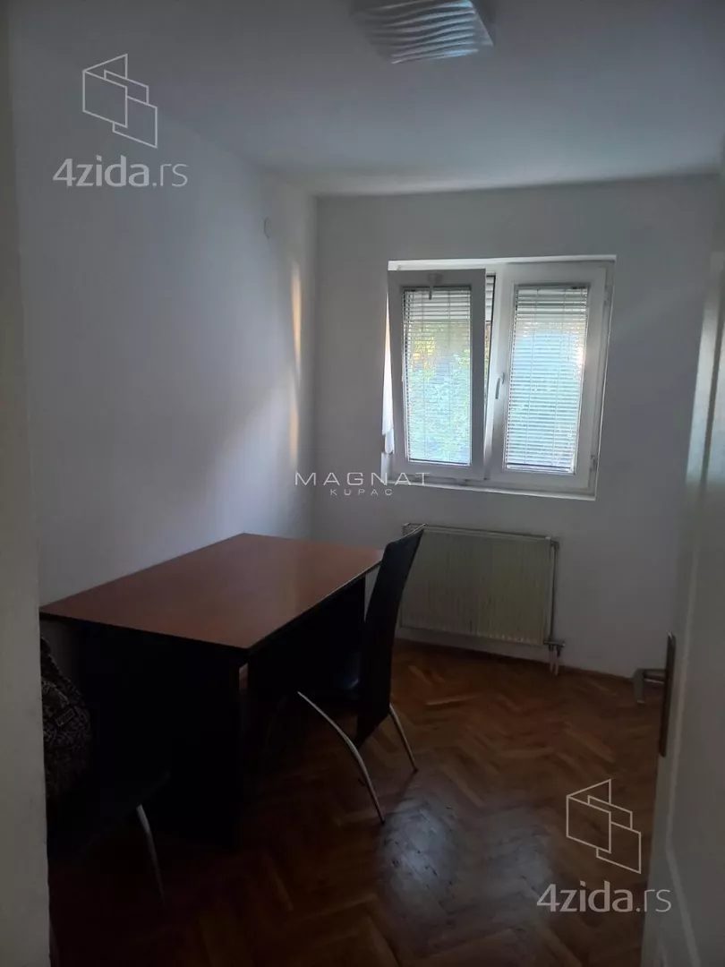 Kancelarija | 4zida