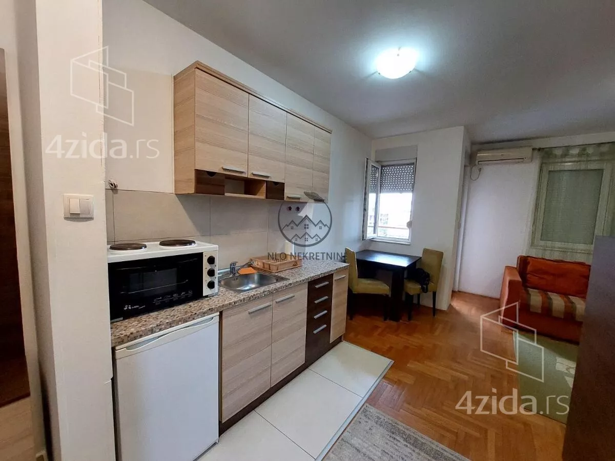 Garsonjera | 4zida