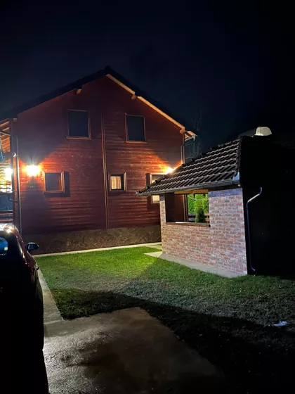 Užički Put 454D | 4zida.rs