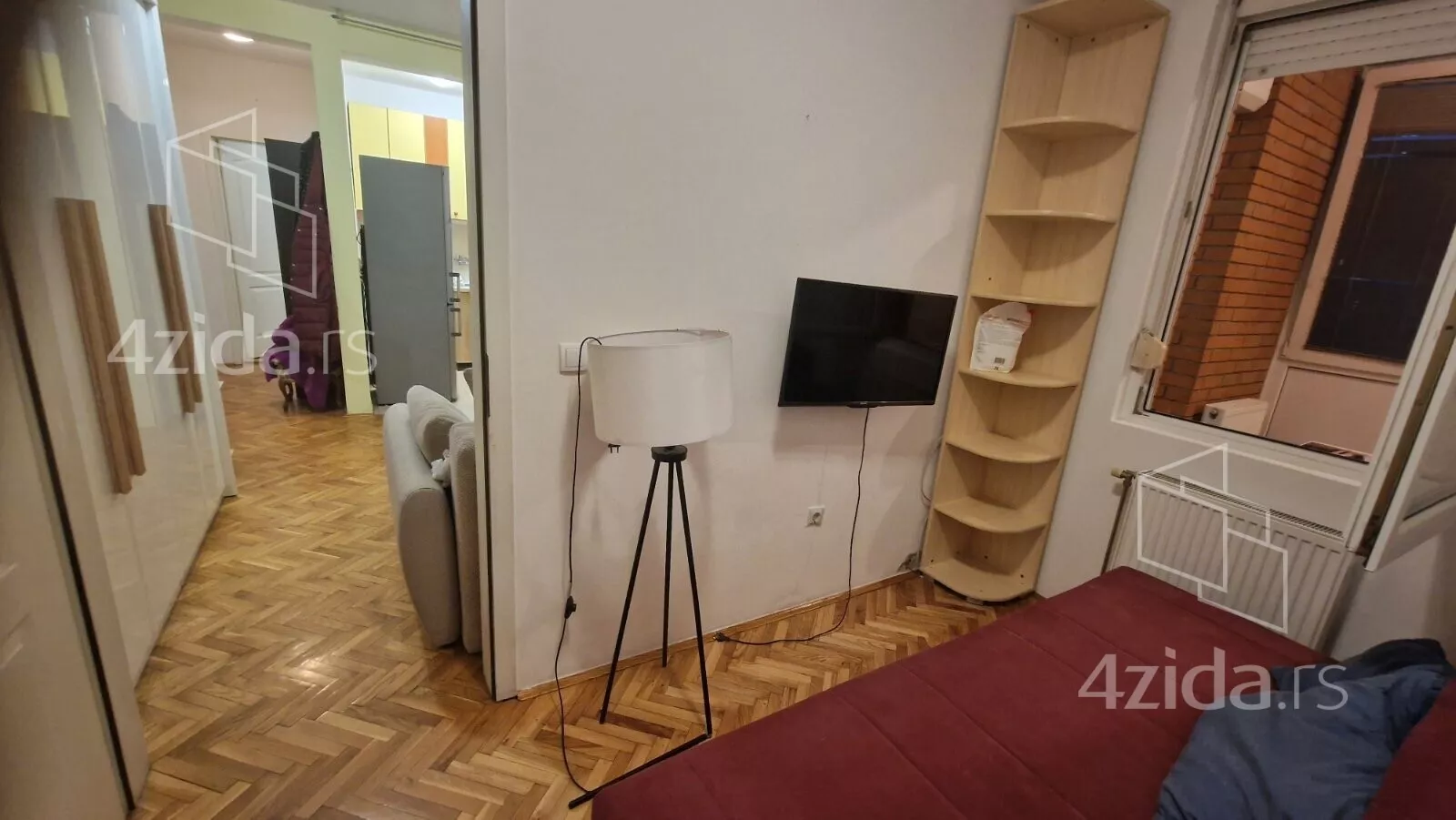 Jednoiposoban stan | 4zida