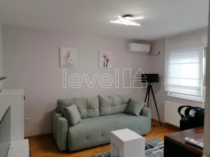 Bulevar Oslobođenja | 4zida.rs