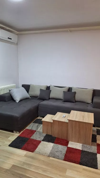 Satelitska Pijaca | 4zida.rs