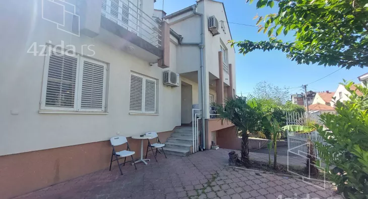 2-etažna kuća na prodaju, Gradska bolnica, 270.000€, 420m² - stampaj