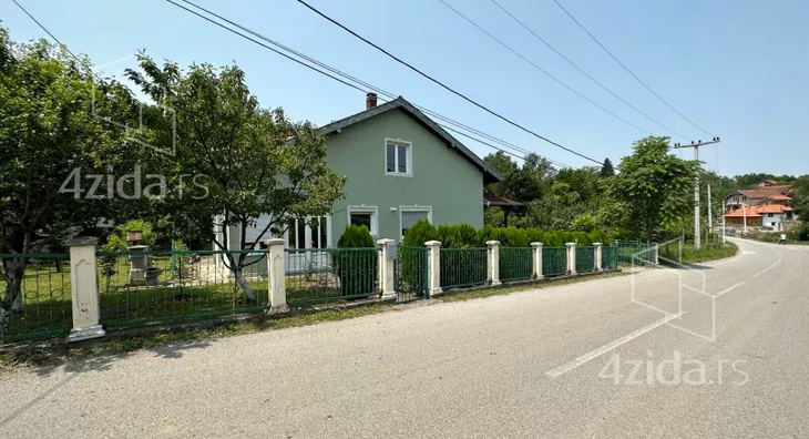 2-etažna kuća | 4zida