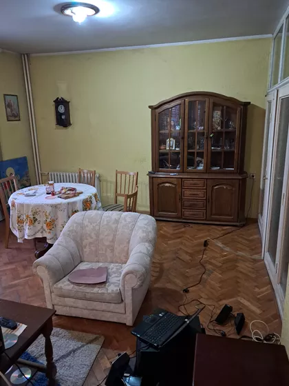 Trijangla | 4zida.rs