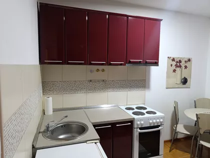 Učiteljice Milice Janković 8 | 4zida.rs