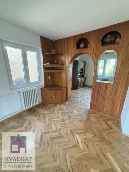 Zvečka | 4zida.rs