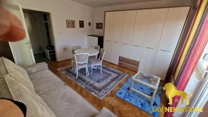 DOŽA ĐERĐA | 4zida.rs