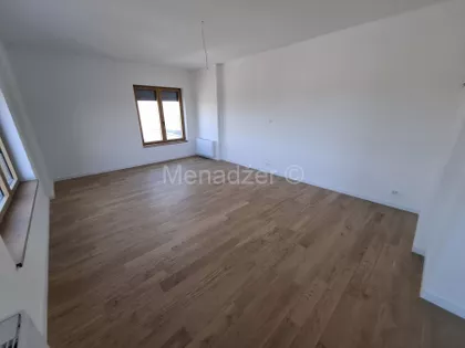Banovo Brdo | 4zida.rs