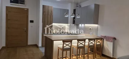 Tadije Sondermajera | 4zida.rs