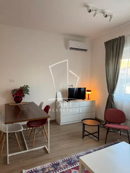 Rade Kondića | 4zida.rs