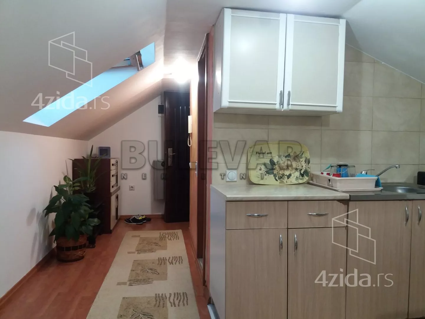 Garsonjera | 4zida