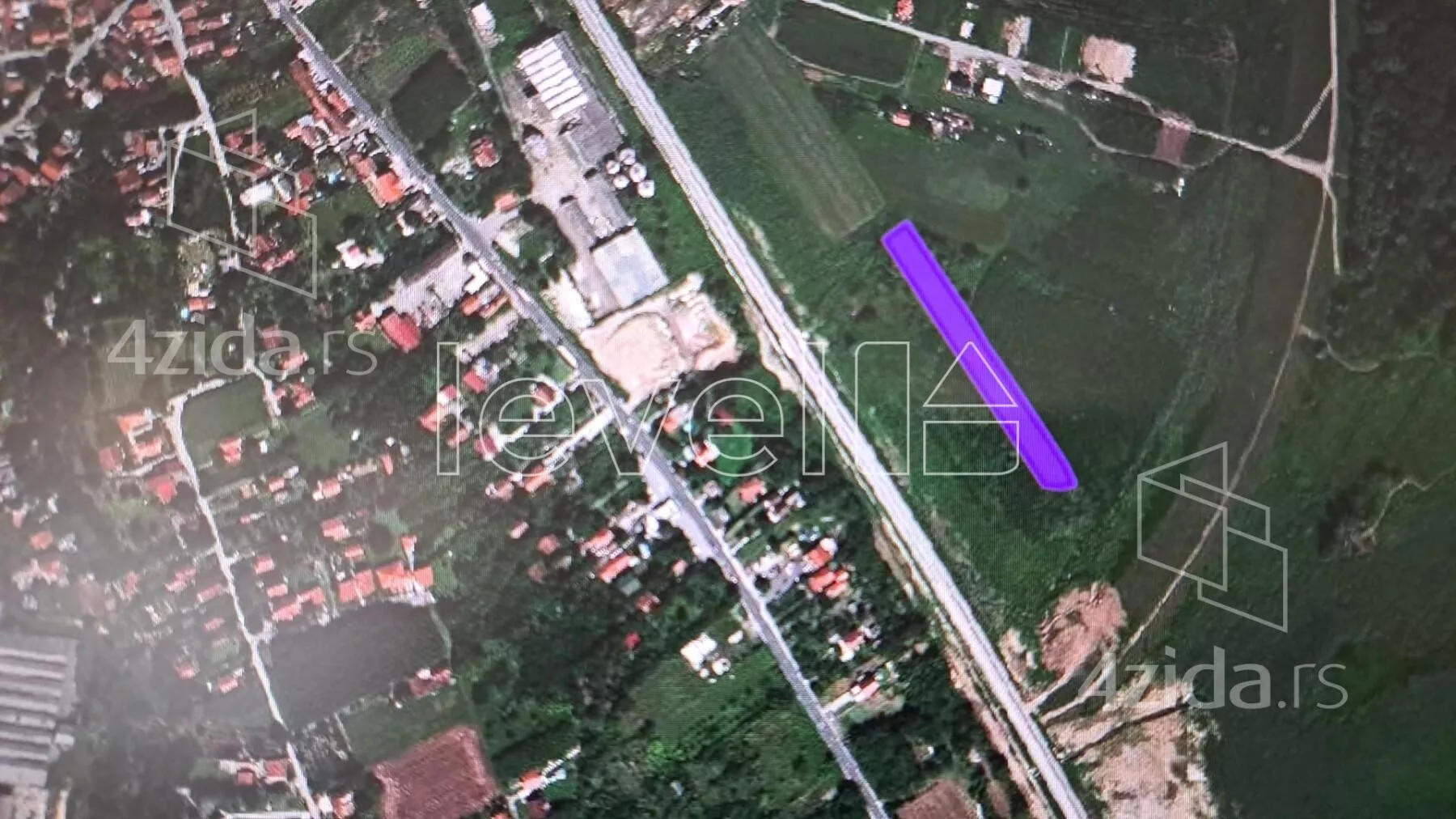 Plac | 4zida